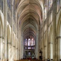 Cathédrale Saint-Pierre-Saint-Paul de Troyes - Interior, nave looking east