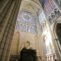 Cathédrale Saint-Pierre-Saint-Paul de Troyes - Interior, north transept elevation