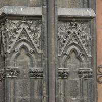 Basilique Saint-Urbain de Troyes - Exterior, south transept, portal detail