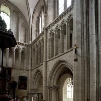 Église de la Madeleine de Troyes - Interior, north nave elevation looking west