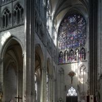 Cathédrale Notre-Dame de Amiens - Interior, north transept elevation and rose window