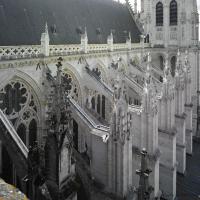 Cathédrale Notre-Dame de Amiens - Interior, north nave flying buttresses from roof level