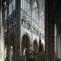 Cathédrale Notre-Dame de Amiens - Interior, north chevet elevation from crossing