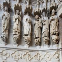 Cathédrale Notre-Dame de Amiens - Exterior, western frontispiece, north portal, north jamb figures and quatrefoils