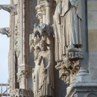 Cathédrale Notre-Dame de Amiens - Exterior, western frontispiece, portal sculptural detail