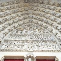 Cathédrale Notre-Dame de Amiens - Exterior, western frontispiece, center portal,  archivolt and tympanum