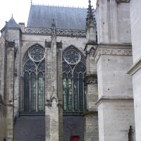 Cathédrale Notre-Dame de Amiens - Exterior, north transept, gallery level