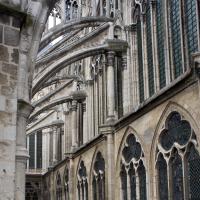 Cathédrale Notre-Dame de Amiens - Exterior, south chevet flying buttress from triforium level