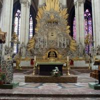 Cathédrale Notre-Dame de Amiens - Interior, altar in chevet