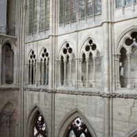 Cathédrale Notre-Dame de Amiens - Interior, south transept elevation from triforium level