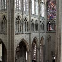 Cathédrale Notre-Dame de Amiens - Interior, north transept, west elevation from triforium level