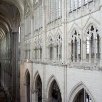 Cathédrale Notre-Dame de Amiens - Interior, north chevet and nave from triforium level looking west