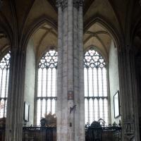 Cathédrale Notre-Dame de Amiens - Interior, nave aisle pier