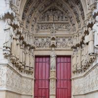 Cathédrale Notre-Dame de Amiens - Exterior, western fronstispiece, south portal