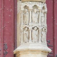 Cathédrale Notre-Dame de Amiens - Exterior, south transept portal trumeau detail