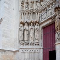 Cathédrale Notre-Dame de Amiens - Exterior, south transept portal, west jambs