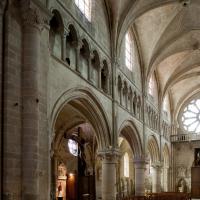 Église Notre-Dame d'Auvers-sur-Oise - Interior, nave facing southwest
