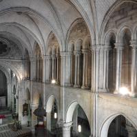 Église Saint-Laurent de Beaumont-sur-Oise - Interior, south nave elevation from triforium level