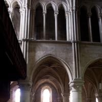 Église Saint-Laurent de Beaumont-sur-Oise - Interior, north nave elevation