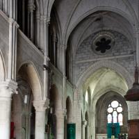 Église Saint-Laurent de Beaumont-sur-Oise - Interior, north nave elevation looking east