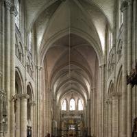 Cathédrale Saint-Étienne de Sens - Interior, north nave looking east