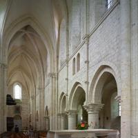 Église Notre-Dame de Voulton - Interior, choir looking west