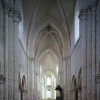 Église Notre-Dame de Voulton - Interior, nave looking east