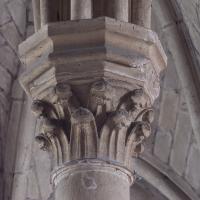 Église Saint-Serge d'Angers - Interior, chevet, north arcade, pier capital