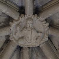 Église Saint-Serge d'Angers - Interior, south transept, high vault, keystone