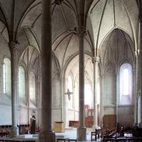 Église Saint-Serge d'Angers - Interior, chevet looking northeast