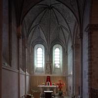 Église Saint-Serge d'Angers - Interior, north chevet chapel looking east