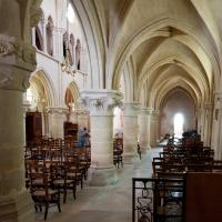 Église Saint-Denys d'Arcueil - Interior, south nave aisle looking northeast