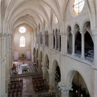 Église Saint-Denys d'Arcueil - Interior, nave looking southeast, triforium level