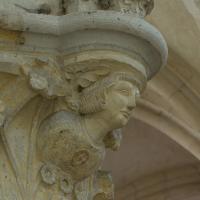Collégiale Notre-Dame d'Auffay - Interior, nave, south arcade, pier capital, vaulting corbel