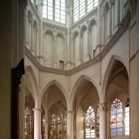 Église Saint-Eusèbe d'Auxerre - Interior,  chevet elevation looking east