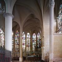 Église Saint-Eusèbe d'Auxerre - Interior, south ambulatory looking east toward axial chapel