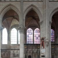 Cathédrale Saint-Étienne d'Auxerre - Inteiror, chevet, north arcade