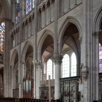 Cathédrale Saint-Étienne d'Auxerre - Interior, chevet looking northwest