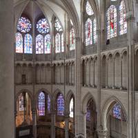 Cathédrale Saint-Étienne d'Auxerre - Interior, chevet, triforium level, looking southeast 