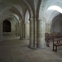 Cathédrale Saint-Étienne d'Auxerre - Interior, crypt, south aisle looking west