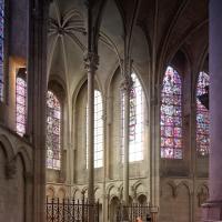 Cathédrale Saint-Étienne d'Auxerre - Interior, chevet, ambulatory, axial chapel from the north