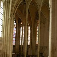Église Saint-Germain d'Auxerre - Interior, ambulatory from north