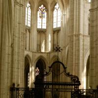 Église Saint-Germain d'Auxerre - Interior, east chevet elevation and crossing