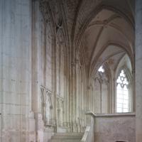Église Saint-Germain d'Auxerre - Interior, chevet, north aisle looking east