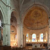 Église Saint-Lazare d'Avallon - Interior, chevet from nave