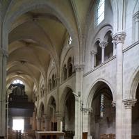Église Saint-Hermeland de Bagneux - Interior, chevet looking northwest 