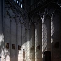 Cathédrale Notre-Dame de Bayeux - Interior, north transept, northwest corner