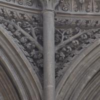 Cathédrale Notre-Dame de Bayeux - Interior, chevet, hemicycle, gallery, spandrel panel