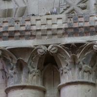 Cathédrale Notre-Dame de Bayeux - Interior, nave, south arcade, shaft capitals