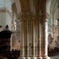 Église Saint-Laumer de Blois - Interior, south nave aisle pier
